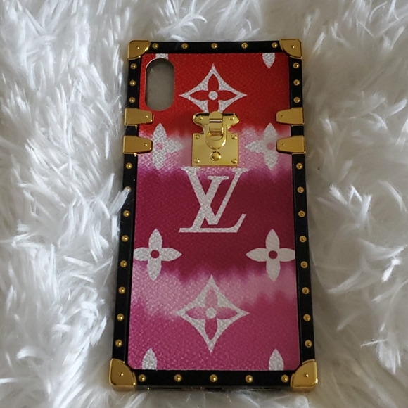 Iphone XS case - Picture 1 of 3